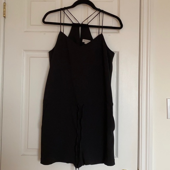 Romper - Picture 1 of 5